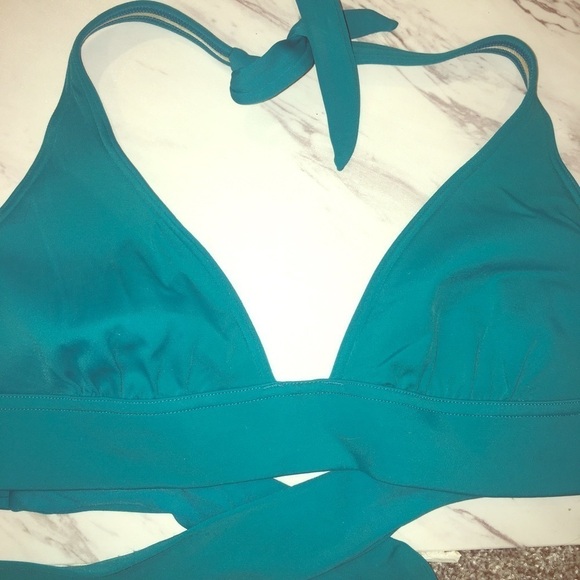 Victoria’s Secret teal/blue tie swimsuit top - Picture 1 of 4